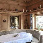 Wellness- Und Edelweiss Hotel 4*